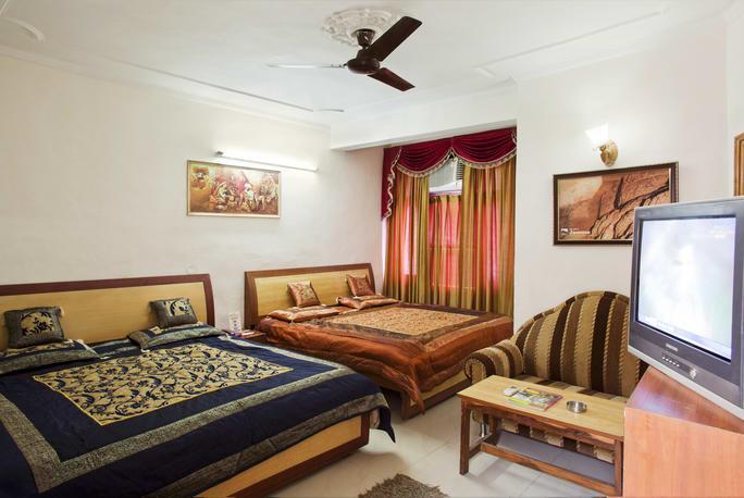 Hotel Kapoor Palace Katra  Kültér fotó